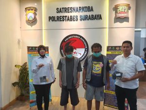 Jual Sabu Seorang Juru Parkir di Amankan Satnarkoba Polrestabes Surabaya