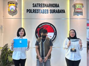 Penjual Nasi Jagung Simpan Sabu di Saku Celana, Di Amankan Satnarkoba Polrestabes Surabaya