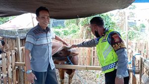 Jelang Hari Raya Idul Adha, Polsek Denpasar Barat Sambang Binluh Penjual Hewan Kurban