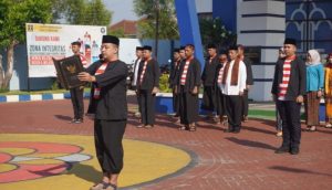Peringatan Hari Lahir Pancasila, ASN Imigrasi Pamekasan Kenakan Pakaian Adat