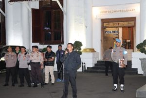 Antisipasi Kejahatan Malam di Akhir Pekan, Kapolrestabes Surabaya Kerahkan Patroli Gabungan Tiga PIlar