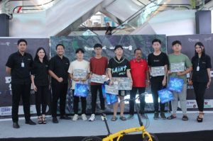 Wakil Walikota Armuji Hadiri Turnamen E-Sport Mobile Legend oleh Cak Ning Surabaya x Wimcycle