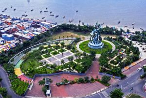 JADI TUAN RUMAH FORUM SMART CITY, PEMKOT SURABAYA PAMERKAN APLIKASI PELAYANAN PUBLIK