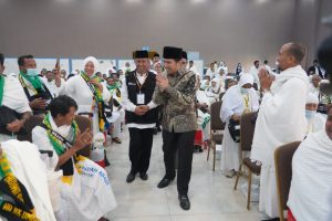 Kunjungi Asrama Haji, Wagub Jatim Minta Jamaah Jaga Ketertiban di Tanah Suci