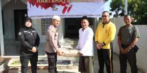 Momentum Hari Bhayangkara Ke-77, Polres Sumenep Baksos ke Tempat Ibadah