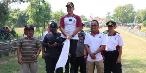 Sambut HUT Bhayangkara Ke-77, Kapolres Sumenep Buka Lomba Karapan Kambing Kapolres Sumenep Cup 2023
