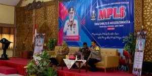 MPLS Di SMKN 2 Bangkalan, AKBP Febri Isman Jaya Isi Materi Wawasan Kebangsaan