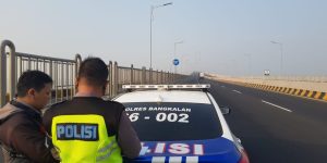 Ops Patuh Semeru 2023, Polres Bangkalan Gelar Tilang Manual di Jembatan Suramadu