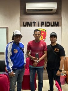 Pura-pura Tanya Kos-kosan, Polres Gresik Ungkap Kasus Pencurian Iphone
