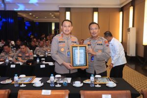Polres Gresik Raih Penghargaan Pelayanan Prima di Musrenbang Polda Jatim 2023