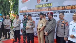 1598 TNI Polri Dan Pemprov Jateng Simulasi Pengamanan VIP Pemilu 2024