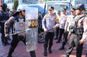 Jelang Pemilu 2024, Polres Gresik cek Peralatan Dalmas