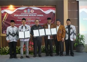 Bersama PGRI dan DHD 45, Bakesbangpol Jatim Bumikan Pancasila