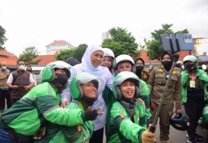 Gubernur Khofifah Terbitkan Kepgub Tarif Ojek Online dan Taksi Online Jatim