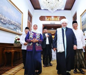 Maulana Sheikh Afeefuddin Al Jilani Doakan Jatim dan Indonesia Selamat Berlimpah Berkah