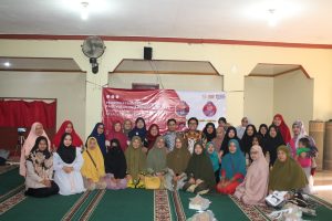 Pemberdayaan Batik Wanita Berkarya, Dosen Unesa Beri Bekal Digitalisasi Marketing