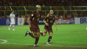 PSM Makassar Hajar Persib Bandung 4-2