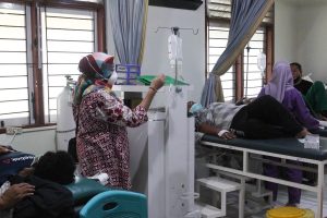 HASIL LAB SAMPEL DAGING SISA MAKANAN WARGA KALILOM KELUAR, DINKES SURABAYA: DAGING TAK DICUCI BERSIH DAN KURANG MATANG