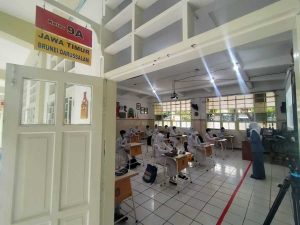 SEKOLAH NEGERI BELUM MERATA, WALI KOTA ERI SAMPAIKAN KEPALA DAERAH APEKSI SEPAKAT MINTA SISTEM ZONASI PPDB DIEVALUASI