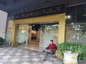 WALI KOTA ERI CAHYADI, WARGA NUMPANG KK/KTP SURABAYA TAK LAGI DAPAT BANTUAN