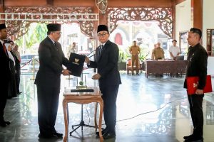 BUPATI PAMEKASAN LANTIK 23 PEJABAT, INGATKAN KONTRIBUSI KEPADA NEGARA