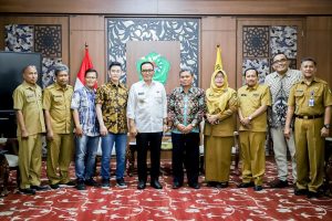 Bupati Baddrut Tamam Komitmen Permudah Investasi, Minta Lindungi Pekerja