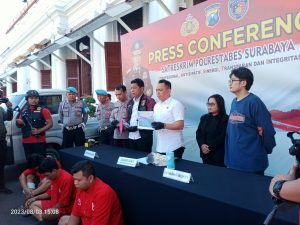 Kasus Pencurian Kendaraan R4, Dengan Tiga Tersangka Berhasil Diungkap Polrestabes Surabaya