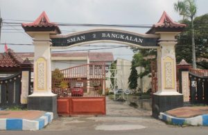 SMAN Negeri 2 Bangkalan Patok Harga Seragam 1,4 Juta Hingga 1,6 juta