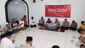 Kapolresta Denpasar Berangkatkan Pengurus Mushola Baitul Amanah Umroh