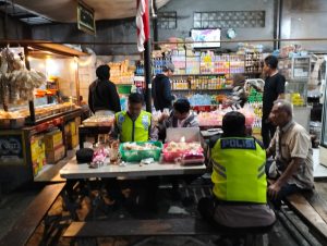 Tekan gangguan kamtibmas, Polsek Kuta Selatan Genjarkan Blue Light Patrol.