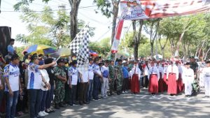 370 Peserta Antusias Ikuti Gerak Jalan Bupati Sampang Cup 2023