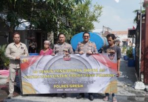 28 Tahun Pengabdian Akpol 95 Patria Tama Salurkan Puluhan Tangki Air Bersih di wilayah Terdampak Kekeringan Gresik