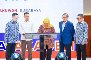 Gubernur Khofifah Bersama Wali Kota Surabaya Resmikan Sampoerna Academy Surabaya