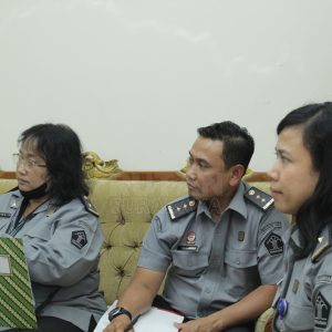 KUNJUNGI RUTAN SURABAYA, BSK KUMHAM LAKUKAN MONEV