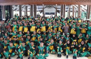 Lepas 1.050 Kontingen, Gus Muhdlor : Bawalah Nama Baik Sidoarjo di ajang PORPROV JATIM ke VIII