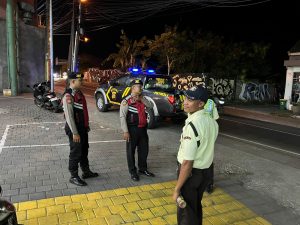 Jaga Kondusifitas Wilayah Samapta Polsek Kuta Utara Tingkatkan Patroli Blue Light