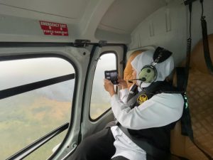 Hentikan Karhutla Gunung Arjuno, Gubernur Khofifah Pimpin Operasi Water Bombing