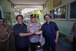 Pembukaan Pintu Gerbang SMK 2 Prapanca Di Iringi Senyum Lebar Para Pelajar