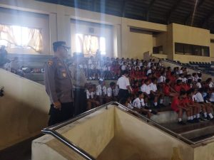Kapolsek Mengwi Cek Pengamanan Turnamen Basket Bupati Badung Cup 2023