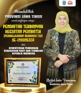 Terbanyak Gebyar PembaTIK Indonesia, Gubernur Khofifah Terima Penghargaan Kemendikbudristek RI