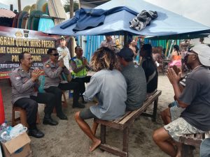 Jumat Curhat Waka Polsek Kuta Utara Ajak Pengelola Papan Surfing Jaga Kamtibmas