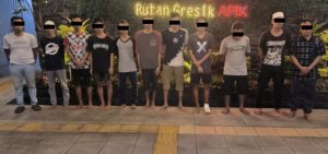 Upaya Kurangi Over Kapasitas : Pemindahan 11 Warga Binaan Rutan Gresik Ke 2 UPT