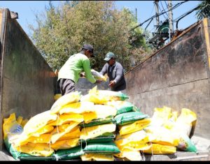 TEKAN INFLASI, PEMKOT SURABAYA RUTIN GELAR OPERASI PASAR DI 17 LOKASI