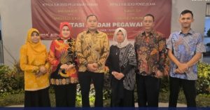 Momen Emosional di Rutan Gresik: Pelepasan Pegawai Purna Tugas dan Mutasi yang Penuh Khidmad