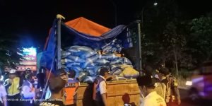 Adanya Laka Lantas Diduga Akibat Tetesan Air Garam, Polres Bangkalan Bersama Tim Gabungan Gelar Operasi