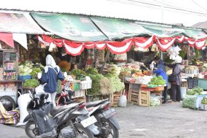 NYAMAN PINDAH DISISI BARAT, PEDAGANG PASAR LARANGAN UCAPKAN TERIMA KASIH KE PEMKAB SIDOARJO