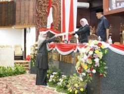 Komisi C DPRD Jatim Sampaikan Laporan Raperda Pajak dan Retribusi Daerah