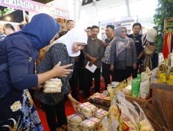 Optimis Jadi Penguat Pelaku UMKM Naik Kelas, Gubernur Khofifah: Dorong Pelaku UMKM Jatim Adaptasi Dengan Ekosistem Digital