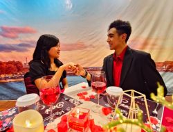“Romantic Sky Pool Dinner” Nikmati Menu Spesial Dengan Panorama Indahnya malam Kota Surabaya
