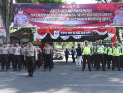 Polres Bondowoso menggelar Apel gelar pasukan ops mantap Brata dan simulasi sispamkota